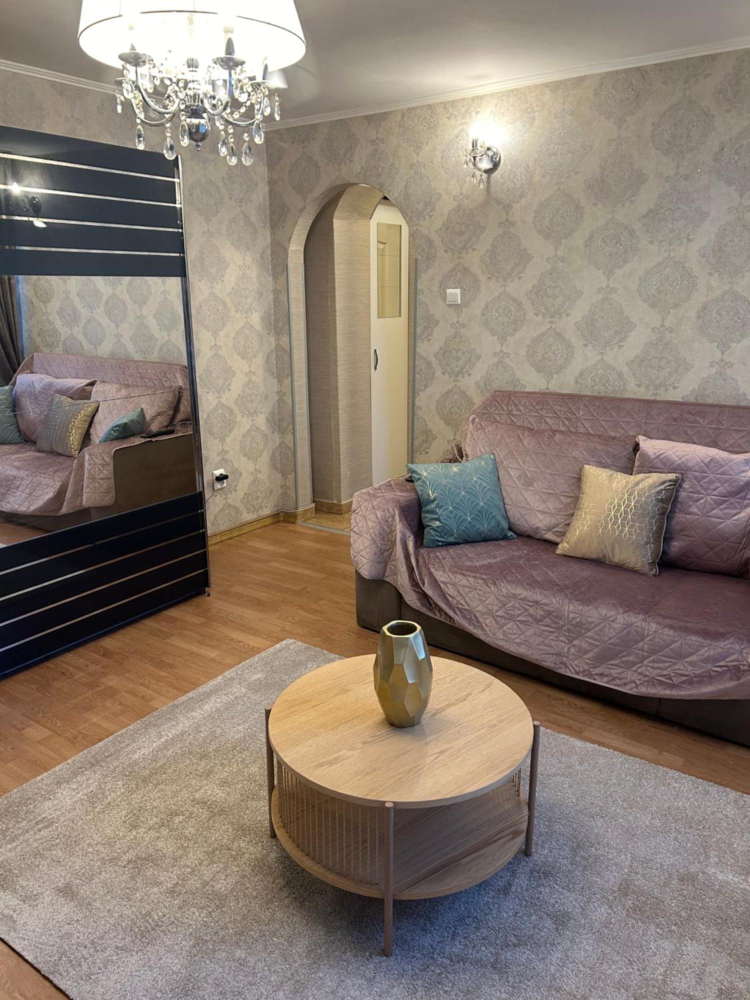 Little Paris Gare Du Nord Apartman Bukarest Kültér fotó