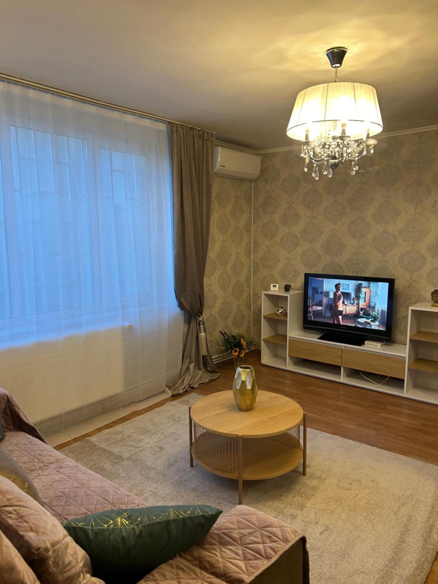 Little Paris Gare Du Nord Apartman Bukarest Kültér fotó